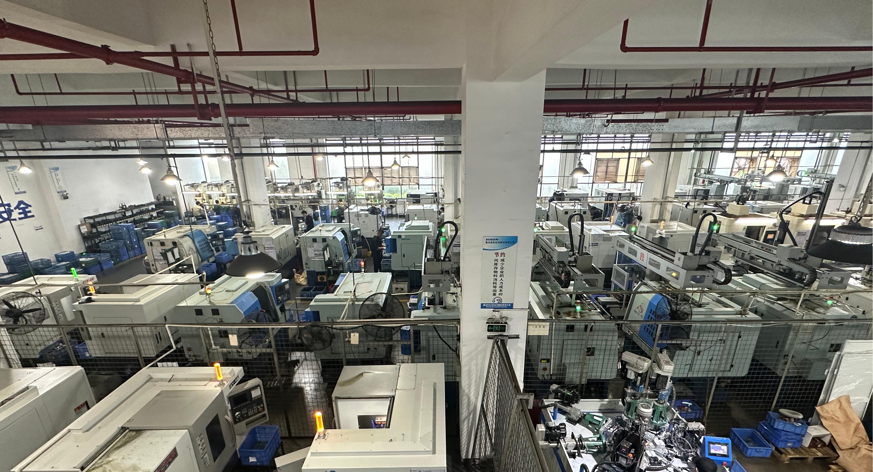 专业的设备与生产车间